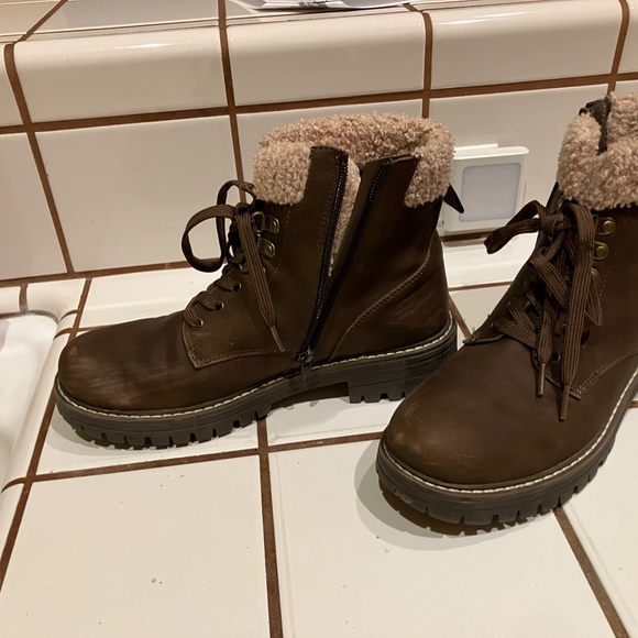 Womens brown ankle boot size 8 - Picture 3 of 4